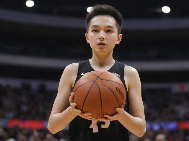开云体育_ NBA中的小球战术：如何颠覆传统？，nba小球阵容