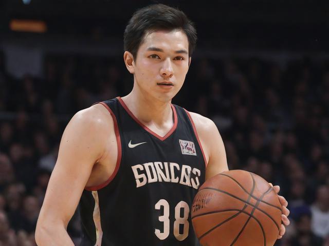 开云体育_ NBA季后赛前瞻：谁能在关键时刻把握机会？，nba季后赛开放观众