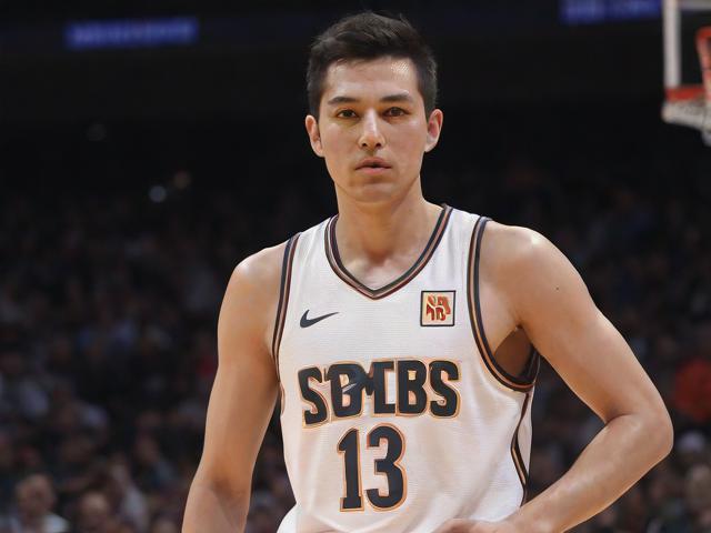 开云体育_ NBA季后赛最佳对抗：历史上最令人激动的系列赛回顾，nba季后赛哪天开打