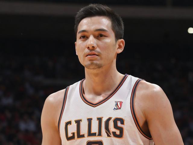 开云体育_ NBA新规：如何影响比赛的节奏与策略？，nba规则变化及影响