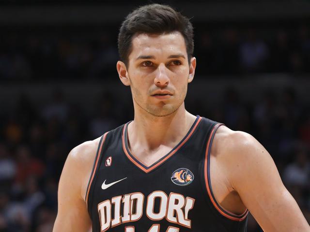 开云体育_ NBA的代表性对抗：记录历史上的经典时刻，nba开打
