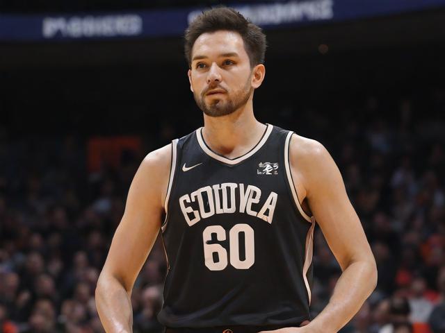 开云体育_ NBA的市场分析：如何实现团队的经济增长？，nba球队运营模式