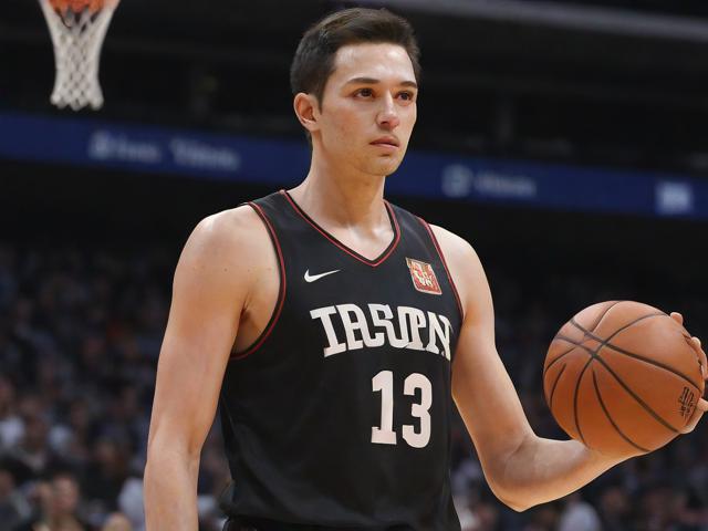 开云体育_ NBA的防守革命：如何适应快速进攻的潮流？，nba防守技巧